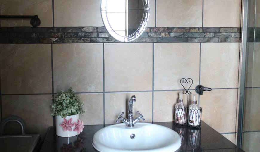 Apartment Bathroom 1