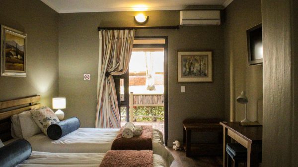 The Perfect Accommodation Near OR Tambo: Your Gateway to Comfort at Raintree Guesthouse - Image 1